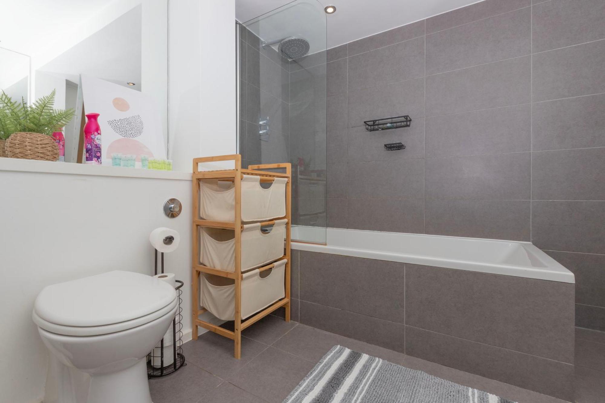 Cosy Ground Floor Apartment Londra Dış mekan fotoğraf