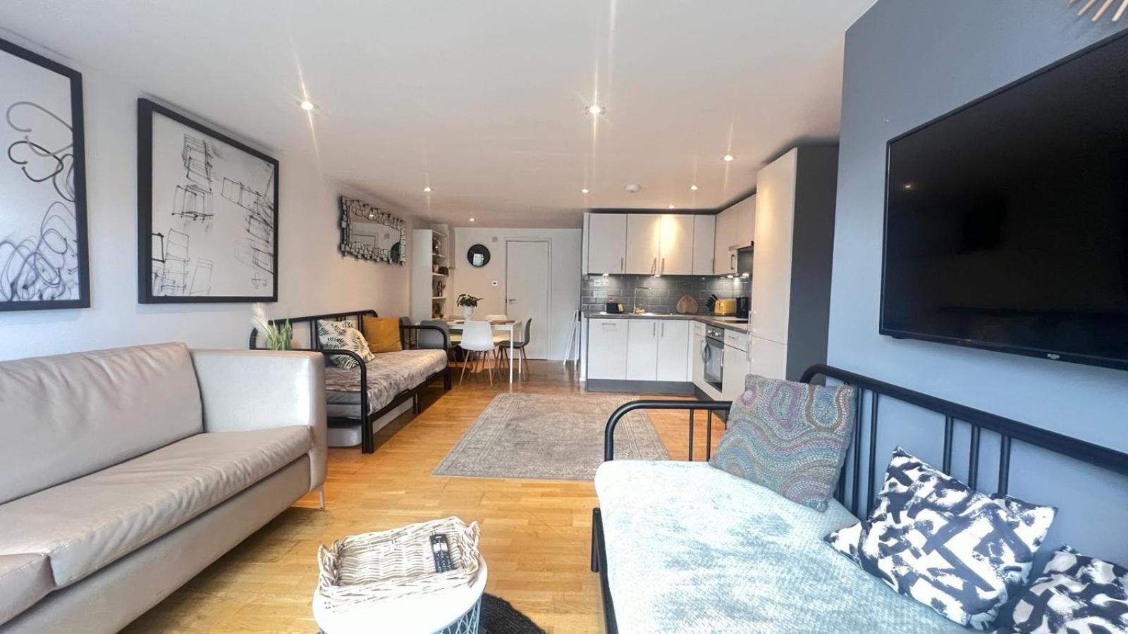 Cosy Ground Floor Apartment Londra Dış mekan fotoğraf